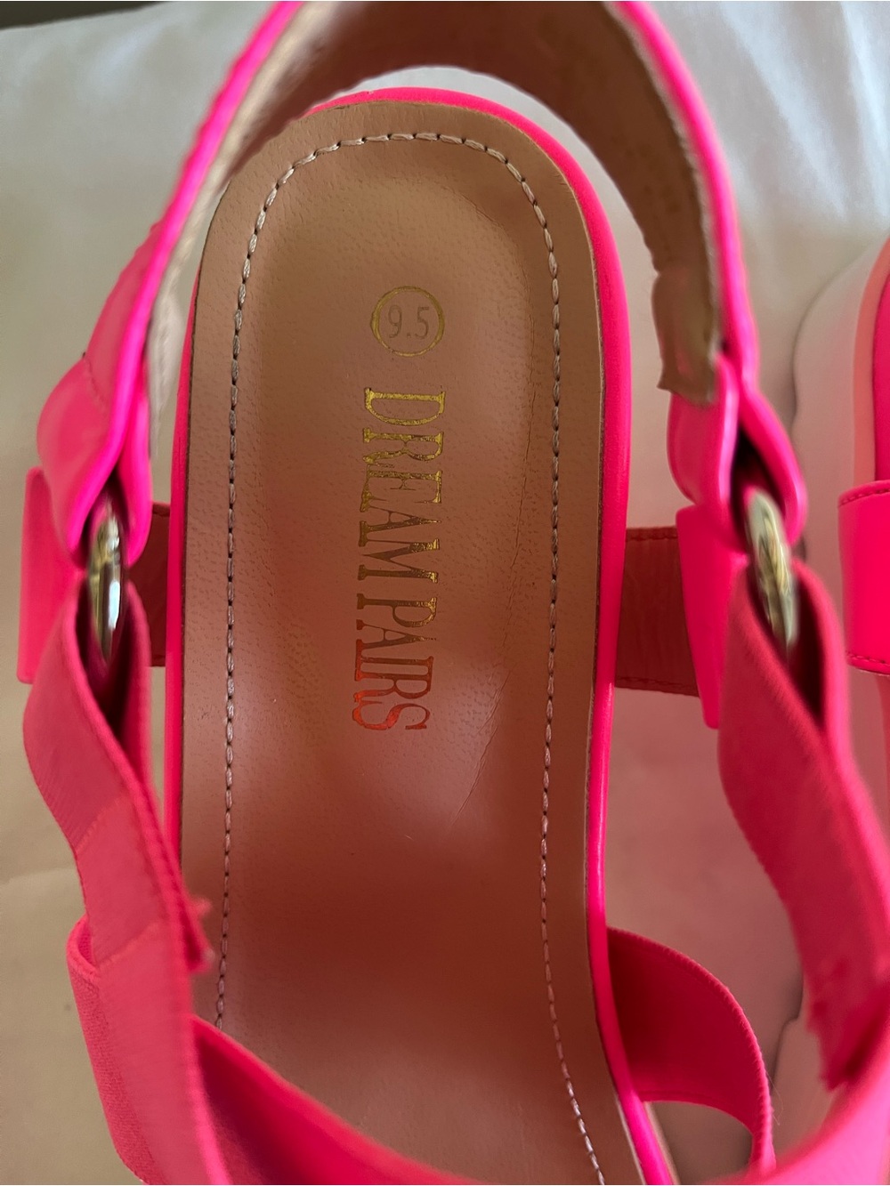 Dream Pairs Women's Hot Pink Strappy Sandals - Picture 2 of 8